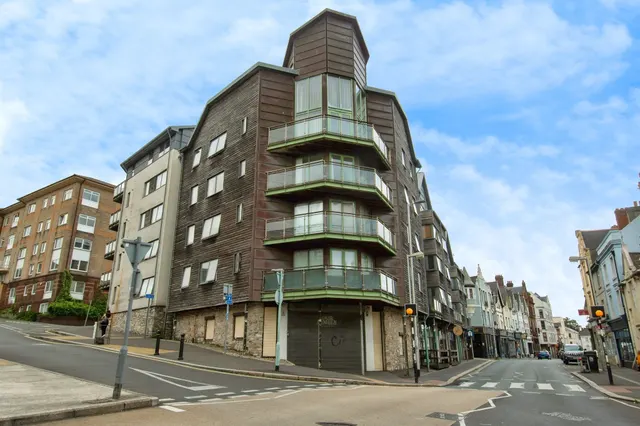 Ebrington Street, Plymouth, photo 1
