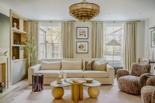 Cobham Court, Chester Close, London, photo 1