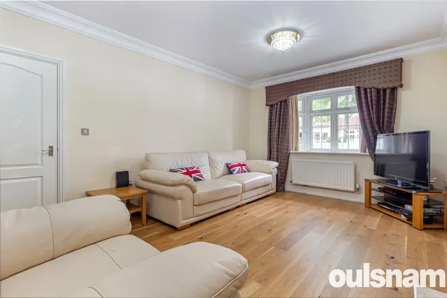Photo 3 — Middlepark Drive, Northfield, Birmingham, West Midlands, B31 2FL