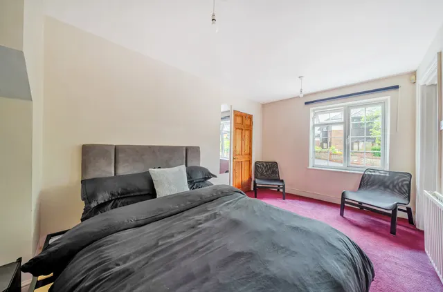 Old Cove Road, Fleet, GU51, photo 2