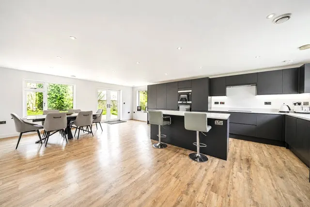 Durfold Wood, Plaistow, RH14, photo 3