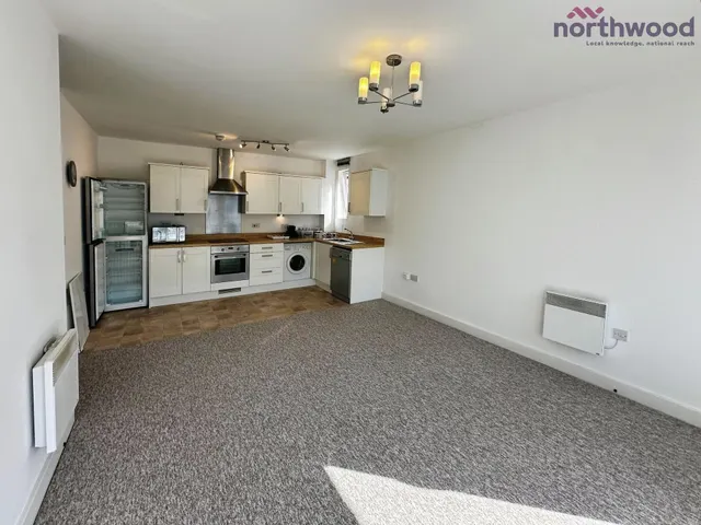 Castle Way, SO14, photo 2