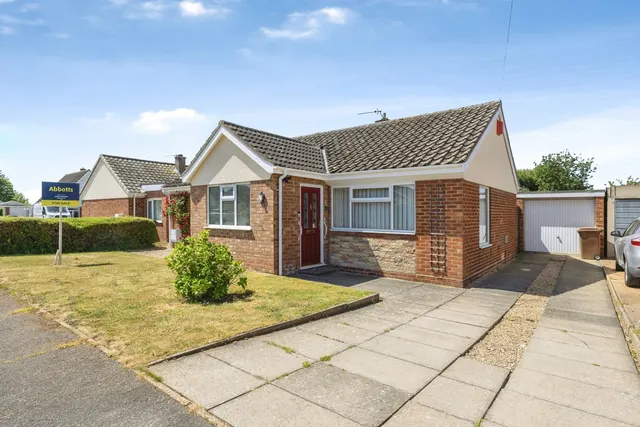 Hubbard Close, Wymondham, Norfolk, NR18, photo 1