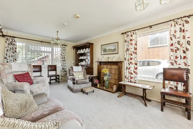 Photo 3 — Hubbard Close, Wymondham, Norfolk, NR18