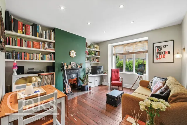 Farm Avenue, Streatham, SW16, photo 1