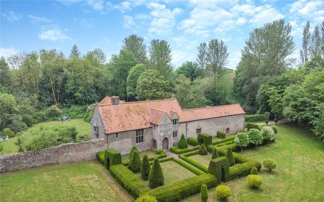 School Road, Saxlingham, Holt, Norfolk, NR25 7JZ, photo 1
