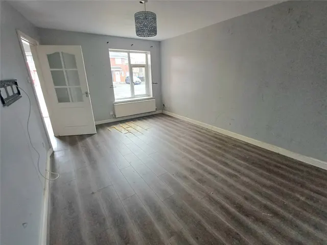 Antons Court, Liverpool, L26, photo 2