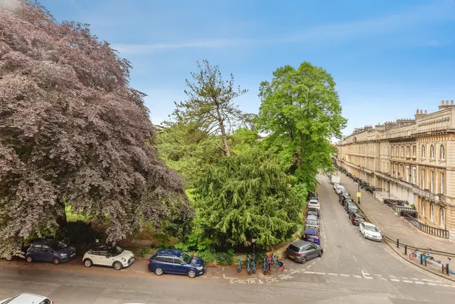 Photo 2 — Lansdown Place, Clifton, Bristol
