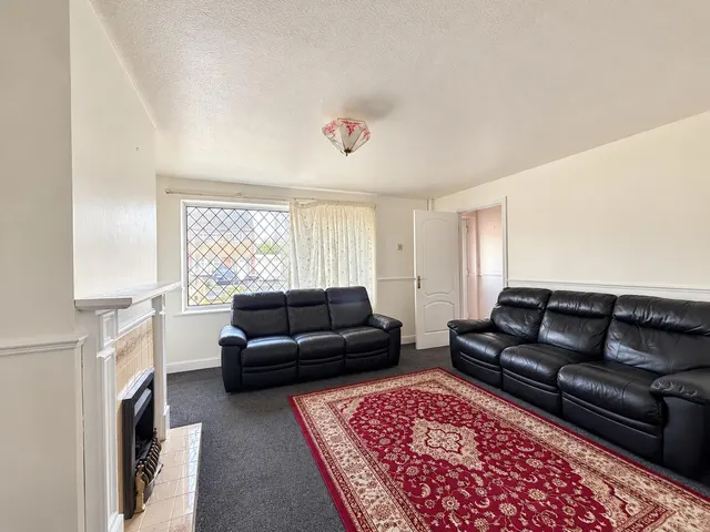 Hoylake Drive, Derby, DE3, photo 2
