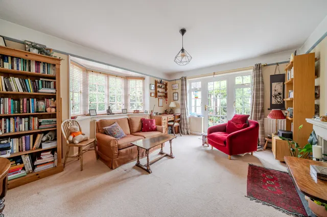 Photo 2 — Lancaster Avenue, Farnham, GU9