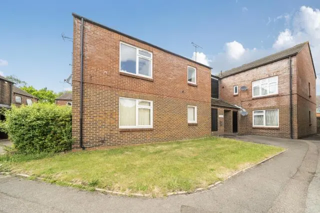 Nuffield Close, Didcot, OX11, photo 1