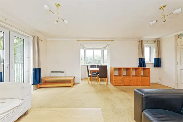 Photo 3 — Rheims Court, Canterbury