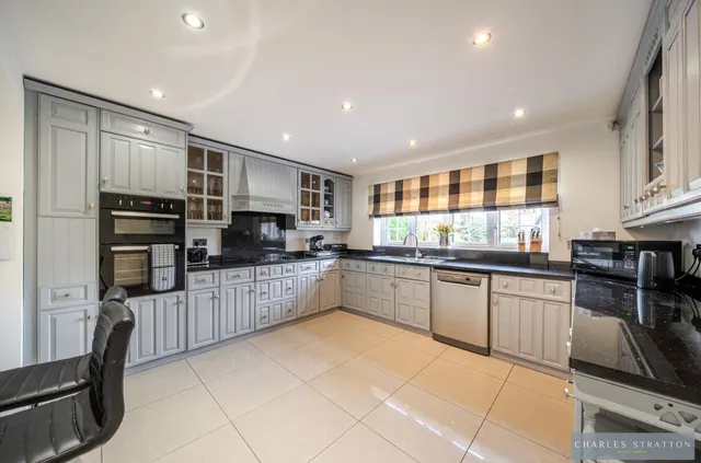 Photo 2 — Brook Road, Romford, Essex, RM2 5QT