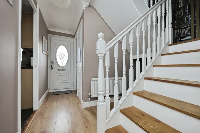 Lusher Rise, Norwich, NR6, photo 2