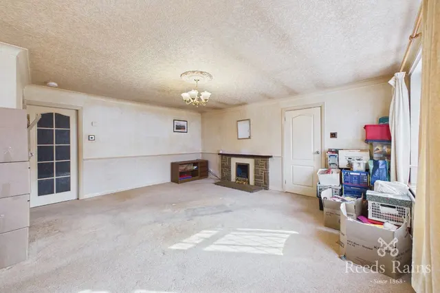 Hall Croft, Normanton, WF6, photo 3