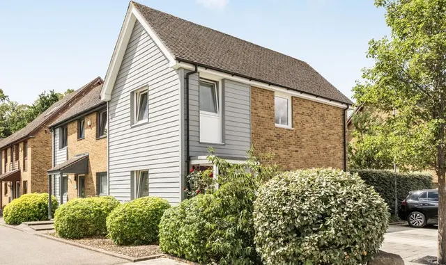 Pelman Way, Epsom, KT19, photo 1