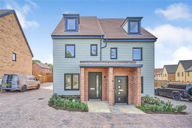 Bull Close, Bishop's Stortford, CM23, photo 1
