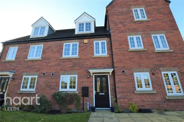 Honeybourne Road, Leeds, LS12, photo 1