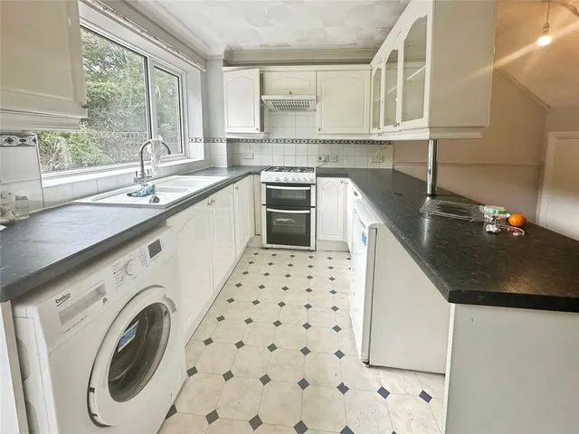 Scott Avenue, Rainham, ME8, photo 3