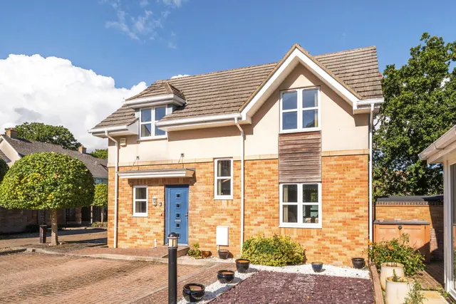 Station Road, New Milton, BH25, photo 1