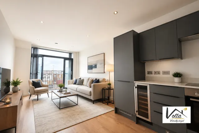 Photo 3 — Queensbridge Drive, Ramsgate, Kent, CT11 9TU