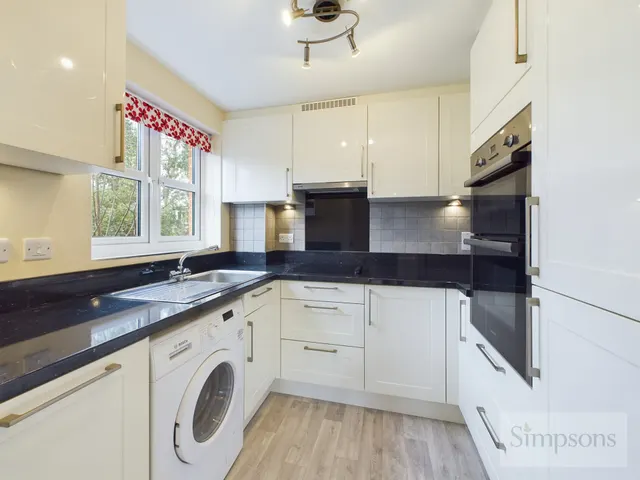 Wootton Road, OX14, photo 2