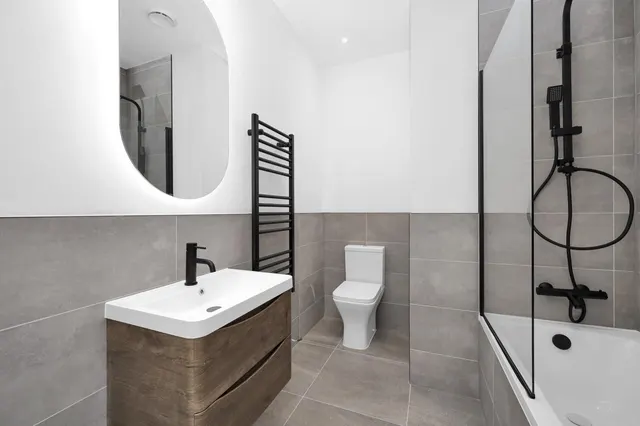 Photo 3 — Gordon Road, London, W5 2AR