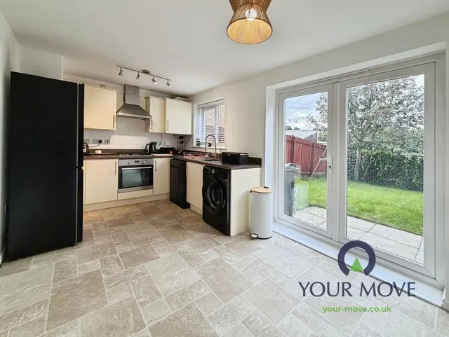 Turnshaw Mews, Barnsley, S70, photo 3