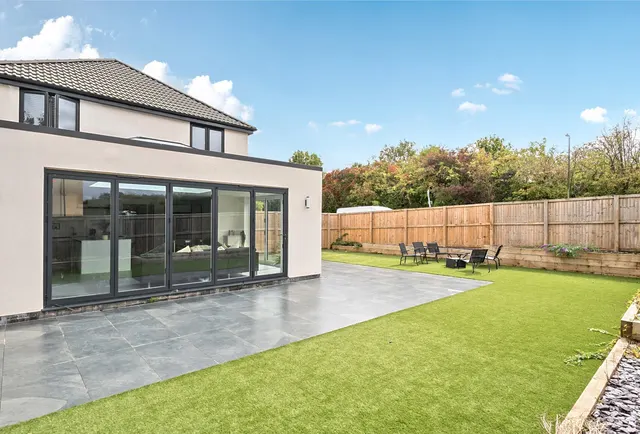 Photo 2 — Filton Lane, Gloucestershire, Stoke Gifford, BS34 8QN