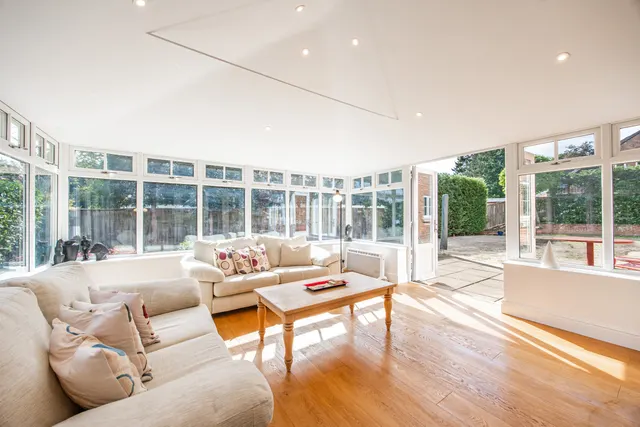 Detached Four Bedroom Home in Colkirk, photo 3