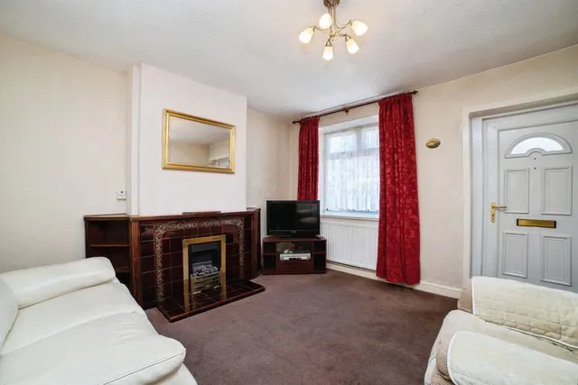 Thorn Terrace, Mansfield, NG18, photo 2