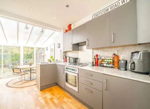 Photo 3 — Brougham Road, Acton, W3