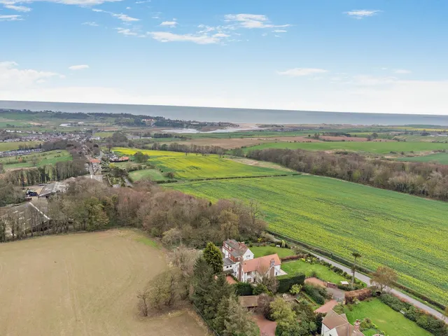 Photo 3 — Bilton, Alnwick, Northumberland, NE66 2TA