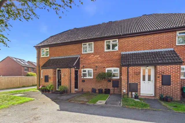 Boscawen Way, Thatcham, RG19, photo 1