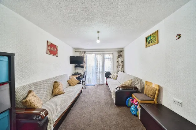 Photo 2 — Crownfield Road, London, E15