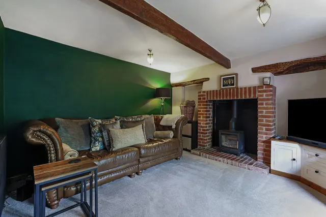 Mansfield Road, Creswell, S80, photo 3