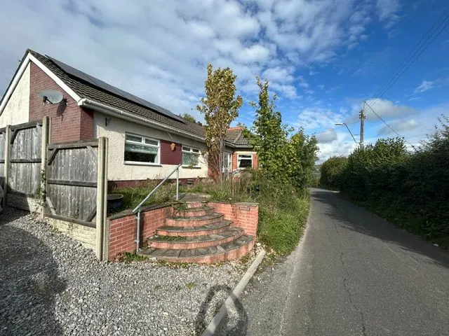 Cefn Road, Cefn Cribwr, CF32, photo 2