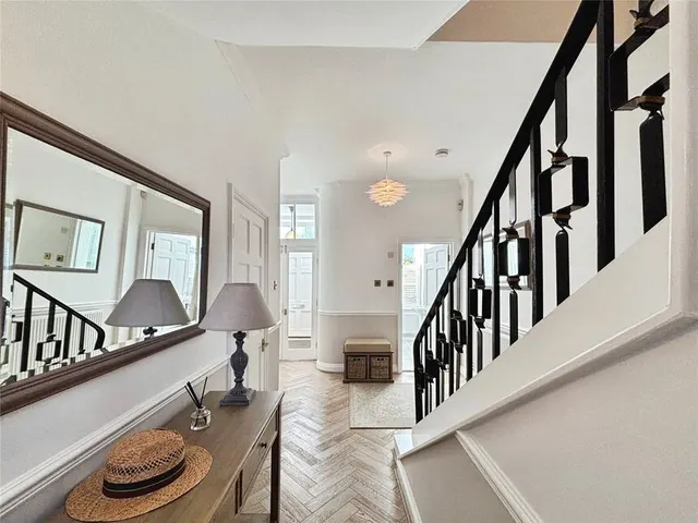 Photo 2 — Admiralty Mews, The Strand, Deal, CT14