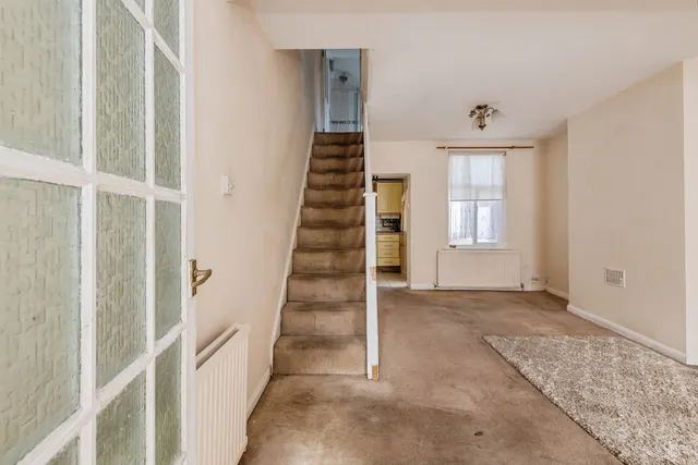 Gloucester Street, Taunton, TA1, photo 3