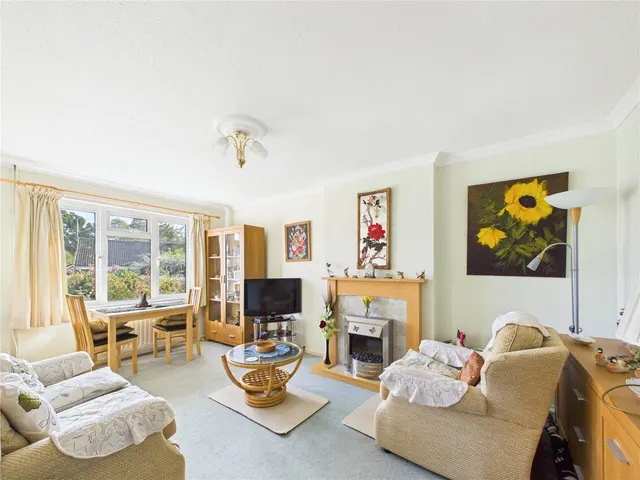Fairoaks, Longwell Green, BS30, photo 2