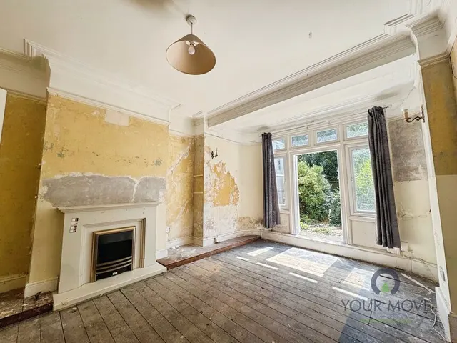 Photo 2 — Crescent Road, Bromley, BR1