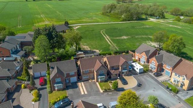 Photo 2 — Kielder Close, Ashton-In-Makerfield, Wigan, Wigan, WN4 0JR