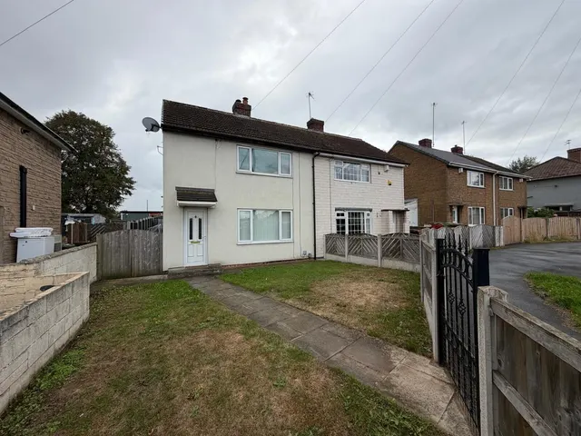 Crewe Road, Castleford, photo 1