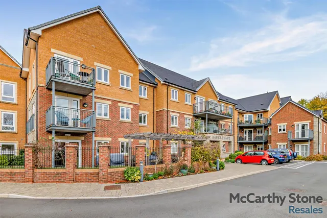 Moormead Road, Wroughton, SN4, photo 1