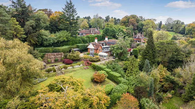 Photo 3 — Upper Court Road, Woldingham