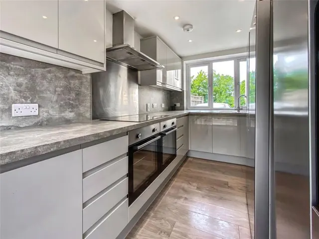 Whiteway Road, Bath, BA2, photo 2