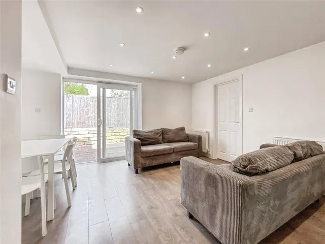 Whiteway Road, Bath, BA2, photo 3