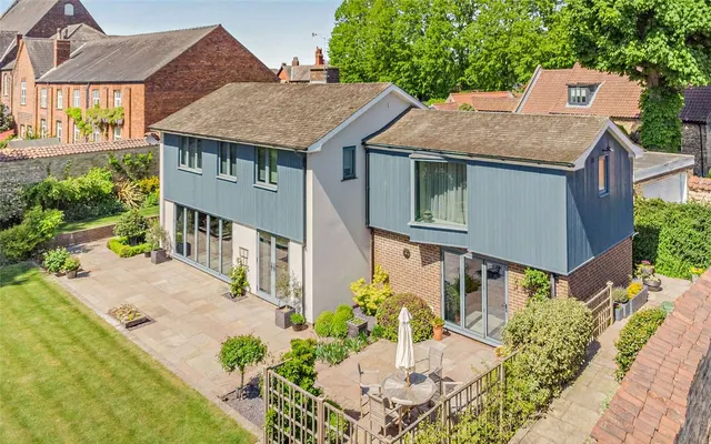Cottesford Place, Lincoln, LN2, photo 1
