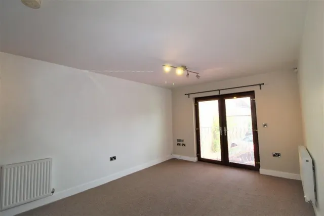 Garden Street, Huddersfield, HD1, photo 2