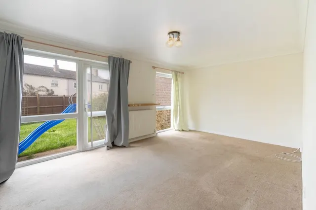 Priory Avenue, Swavesey, CB24, photo 3